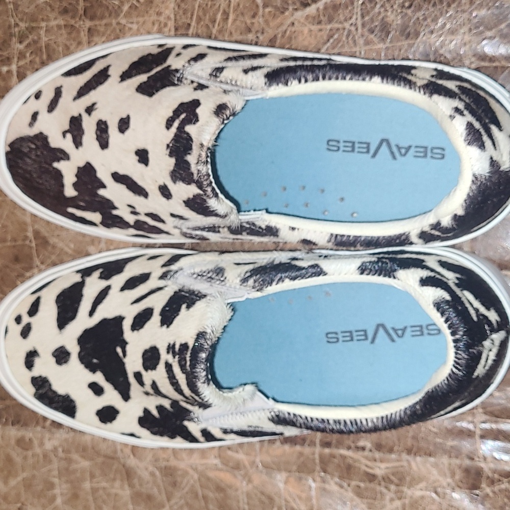 SeaVees Hawthorne Slip On Cow Print Sneakers. Size 7 Womens. - Picture 6 of 8